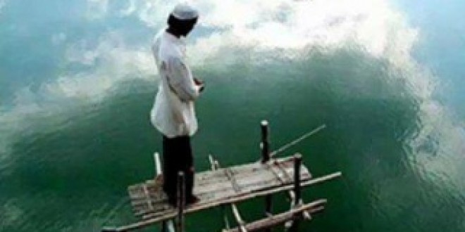 বে-নামাযীর শাস্তি