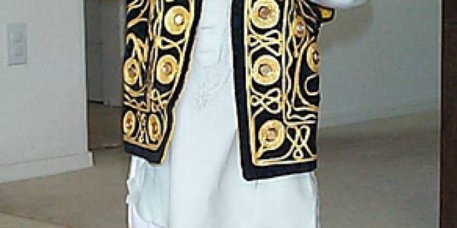 কিভাবে নামাজ পড়বেন (ভিডিও)